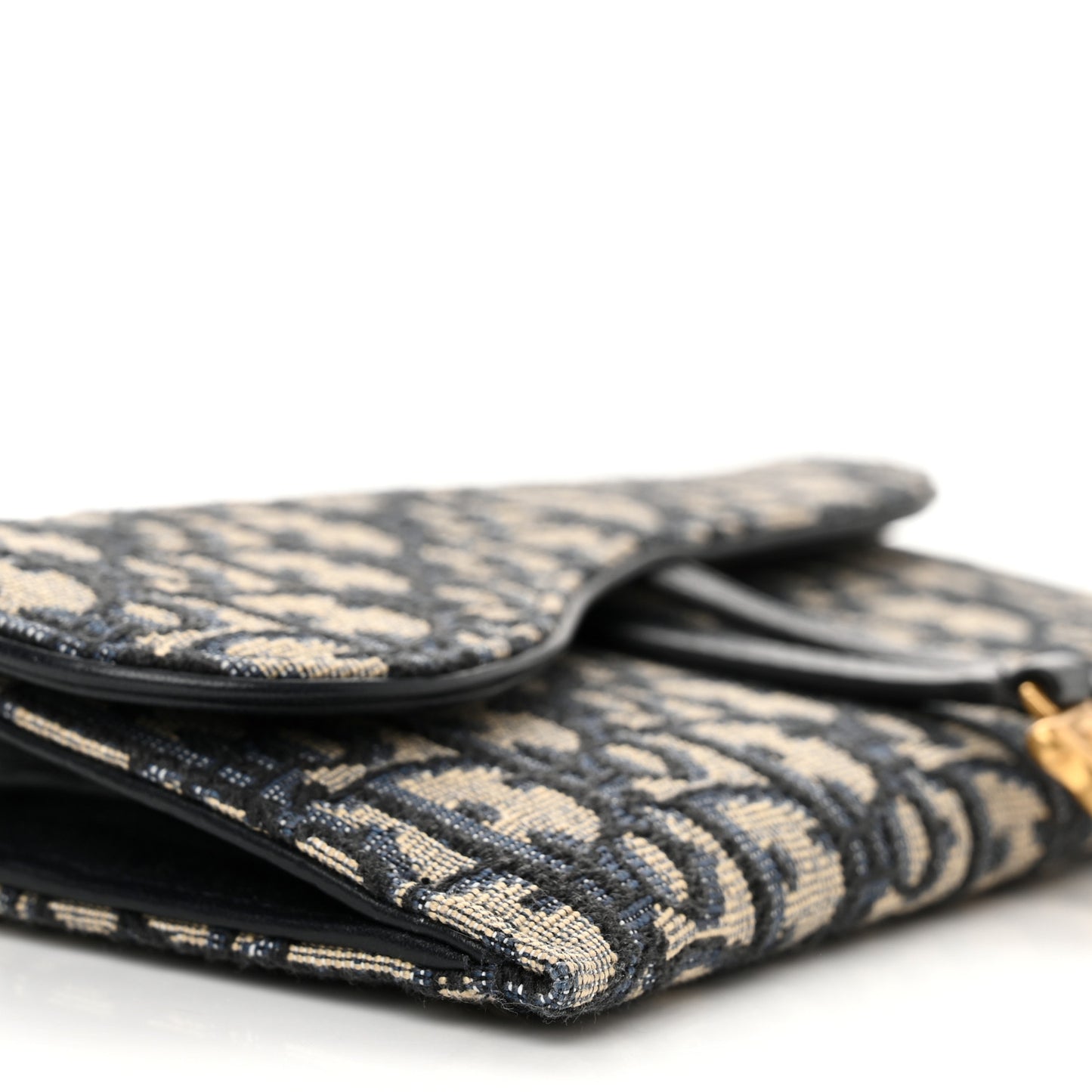 Oblique Saddle Chain Long Wallet Blue