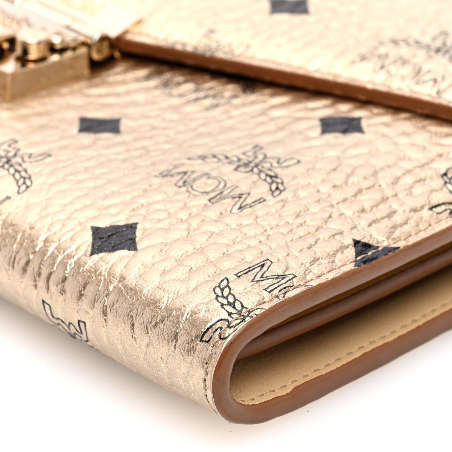 Metallic Visetos Medium Patricia Wallet On Chain Gold