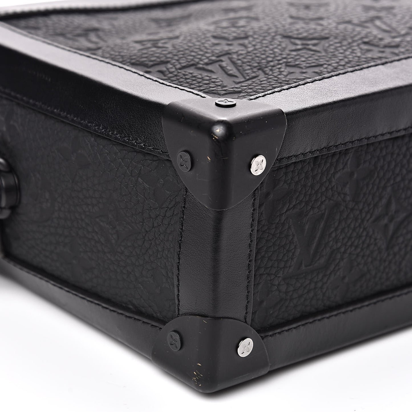 Taurillon Monogram Soft Trunk Black