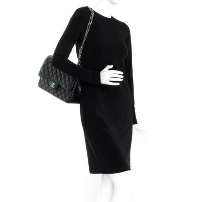 Chanel Caviar Quilted Jumbo Double Flap Black 3 of 9