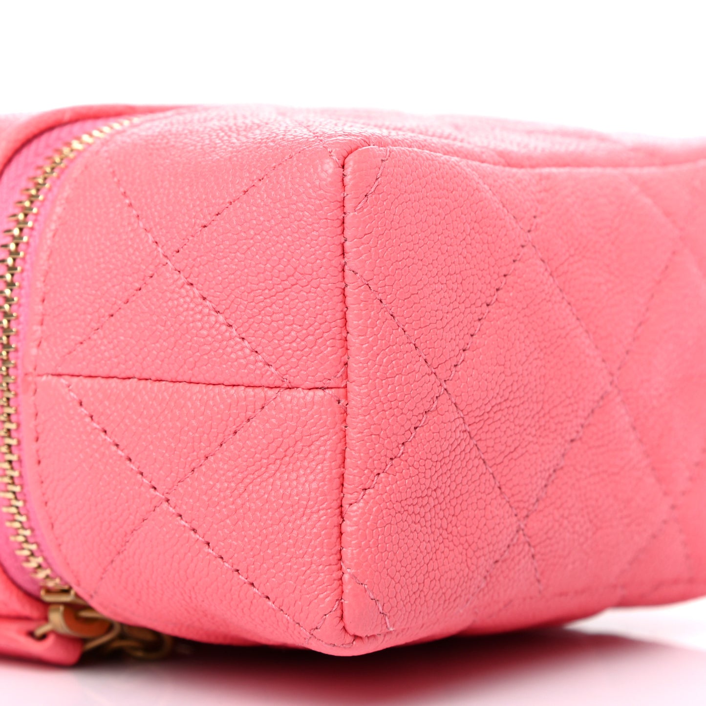 Caviar Quilted Mini Top Handle Vanity With Chain Pink