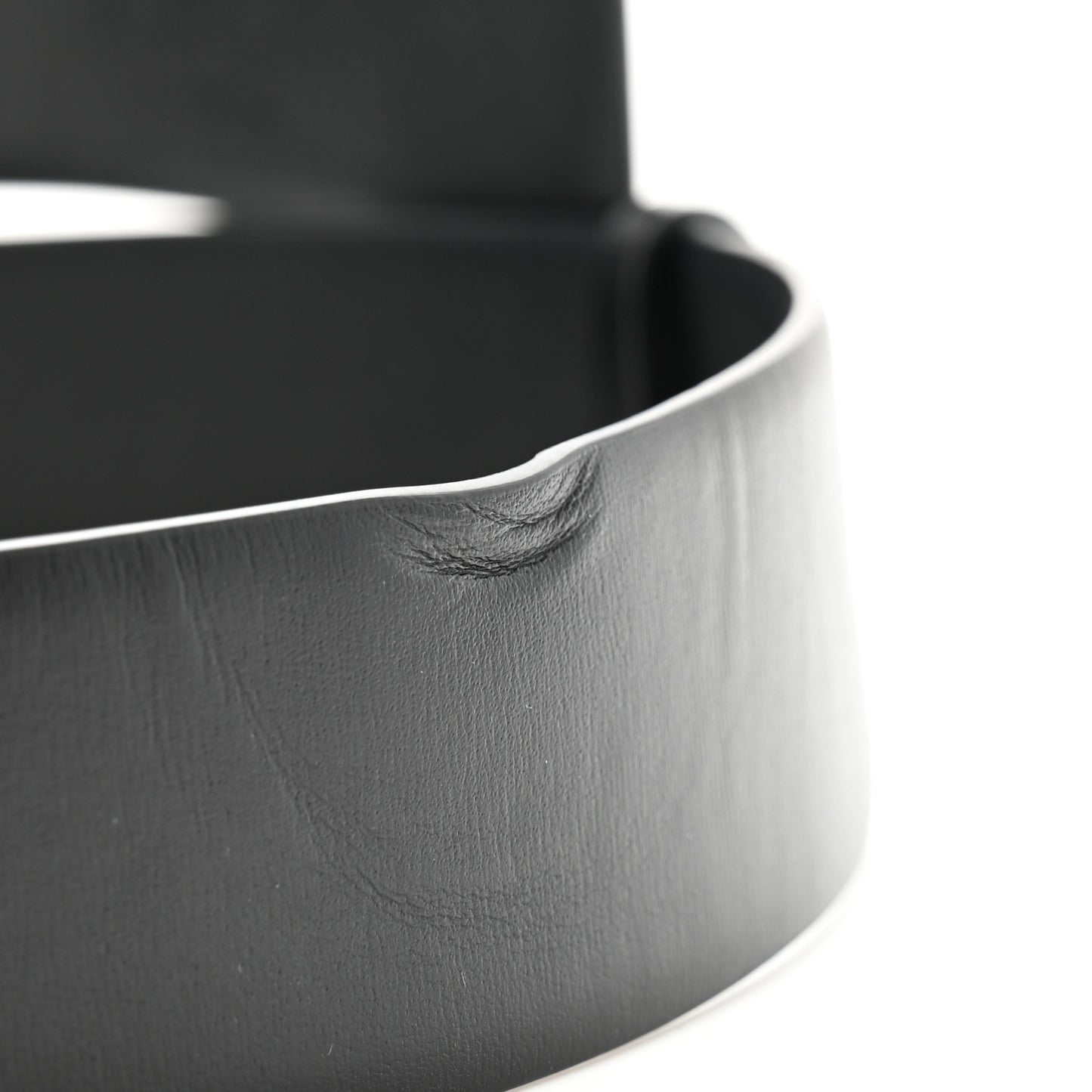 Glossy Calfskin Monochrome VLogo Belt 85 34 Black