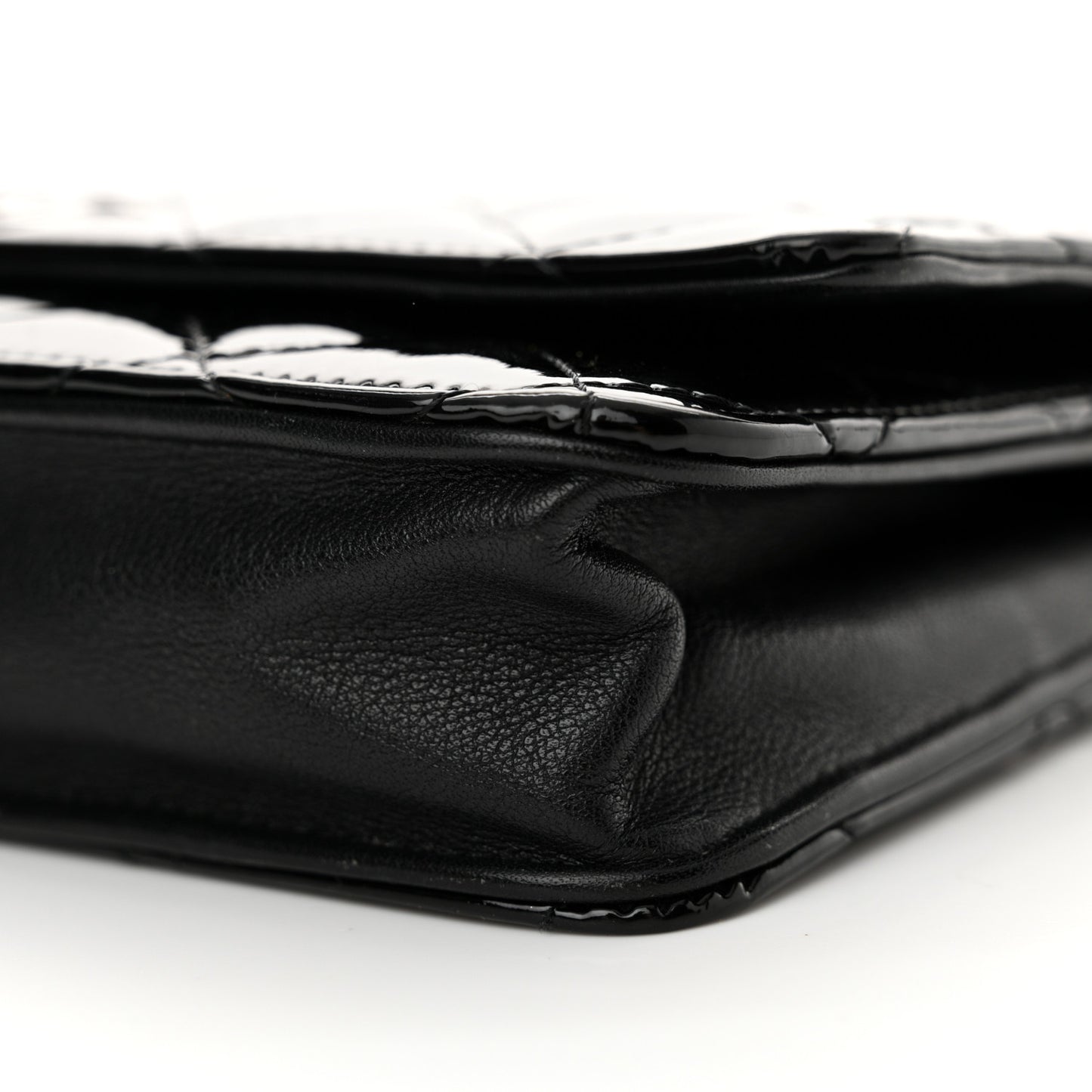 Patent Quilted Wallet On Chain WOC Black