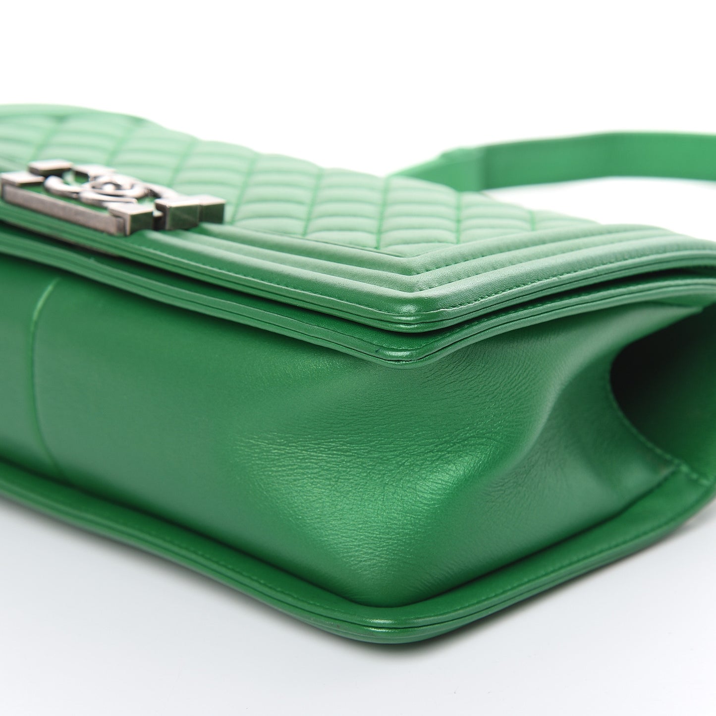 Metallic Calfskin Quilted Medium Boy Flap Green