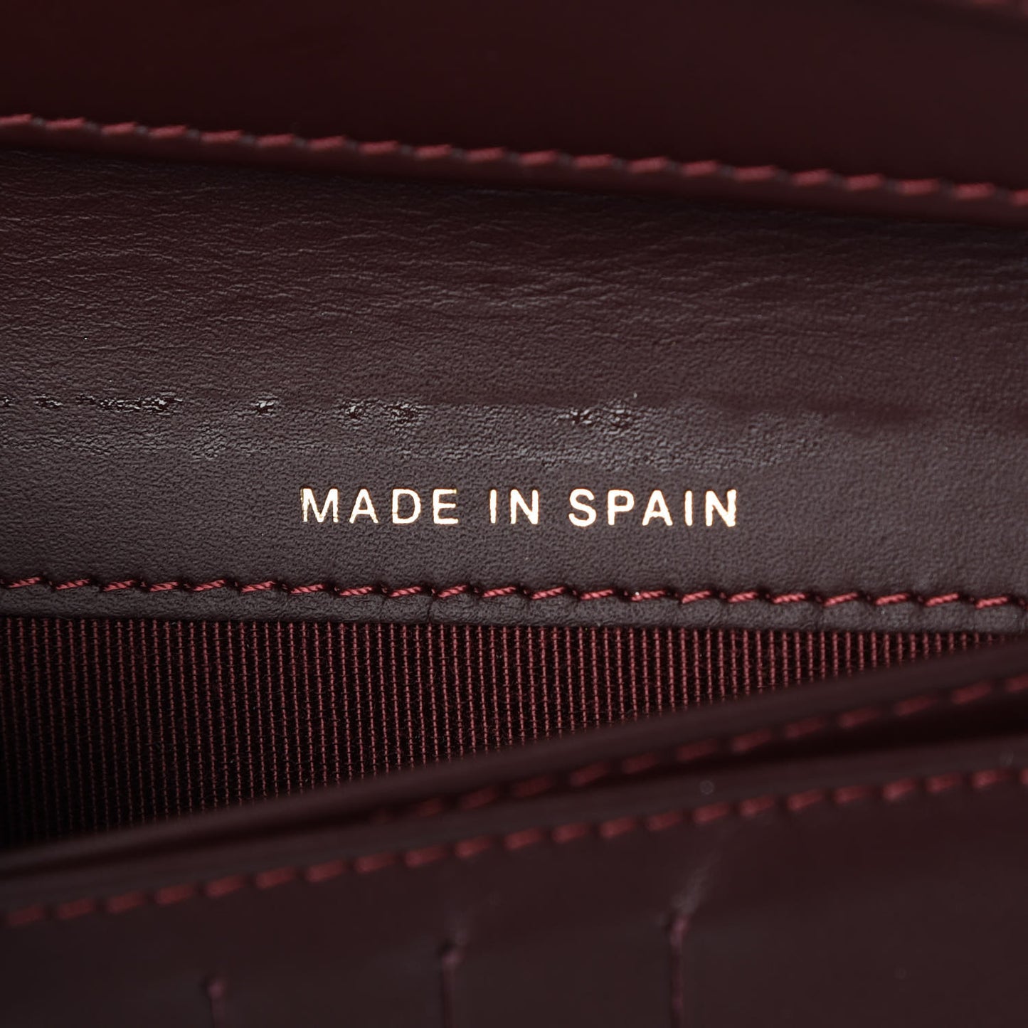 Caviar Quilted Yen Wallet Black