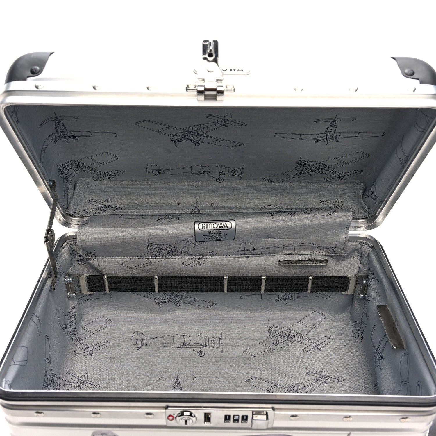 Rimowa Aluminum F13 Collection Beauty Case Silver 5 of 10