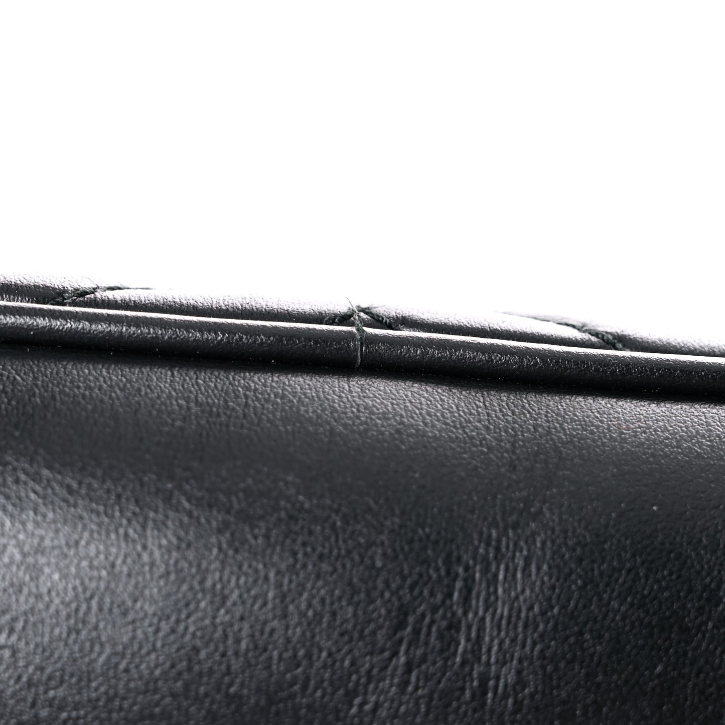 Calfskin Matelasse Mens GG Marmont Belt Bag 110 44 Black
