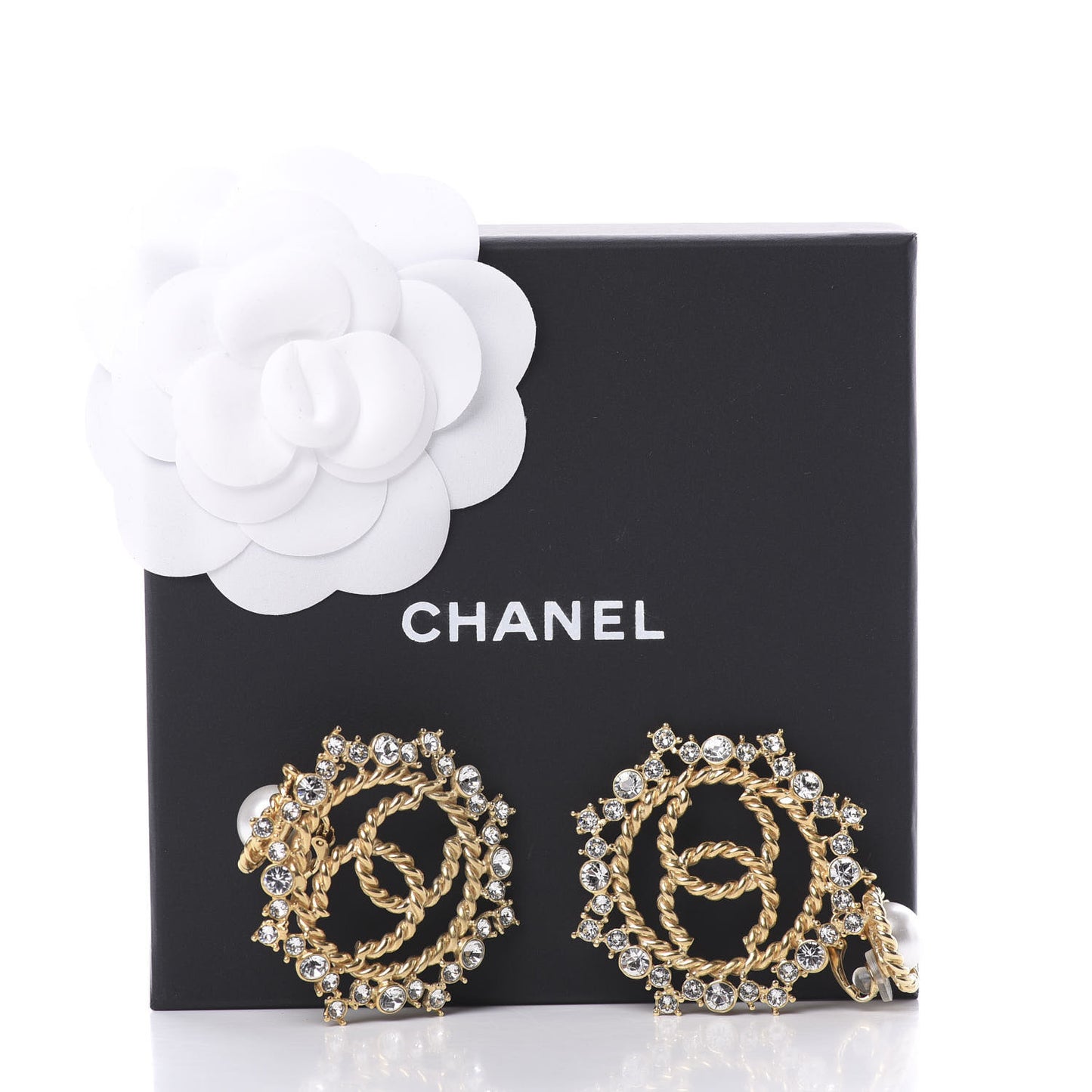 Pearl Crystal CC-Casino Clip On Earrings Gold