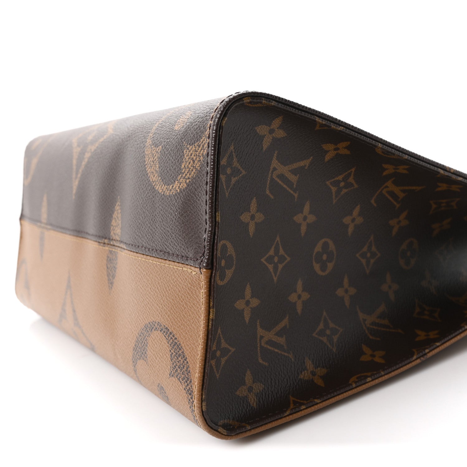 Louis Vuitton Reverse Monogram Giant Onthego MM 9 of 9