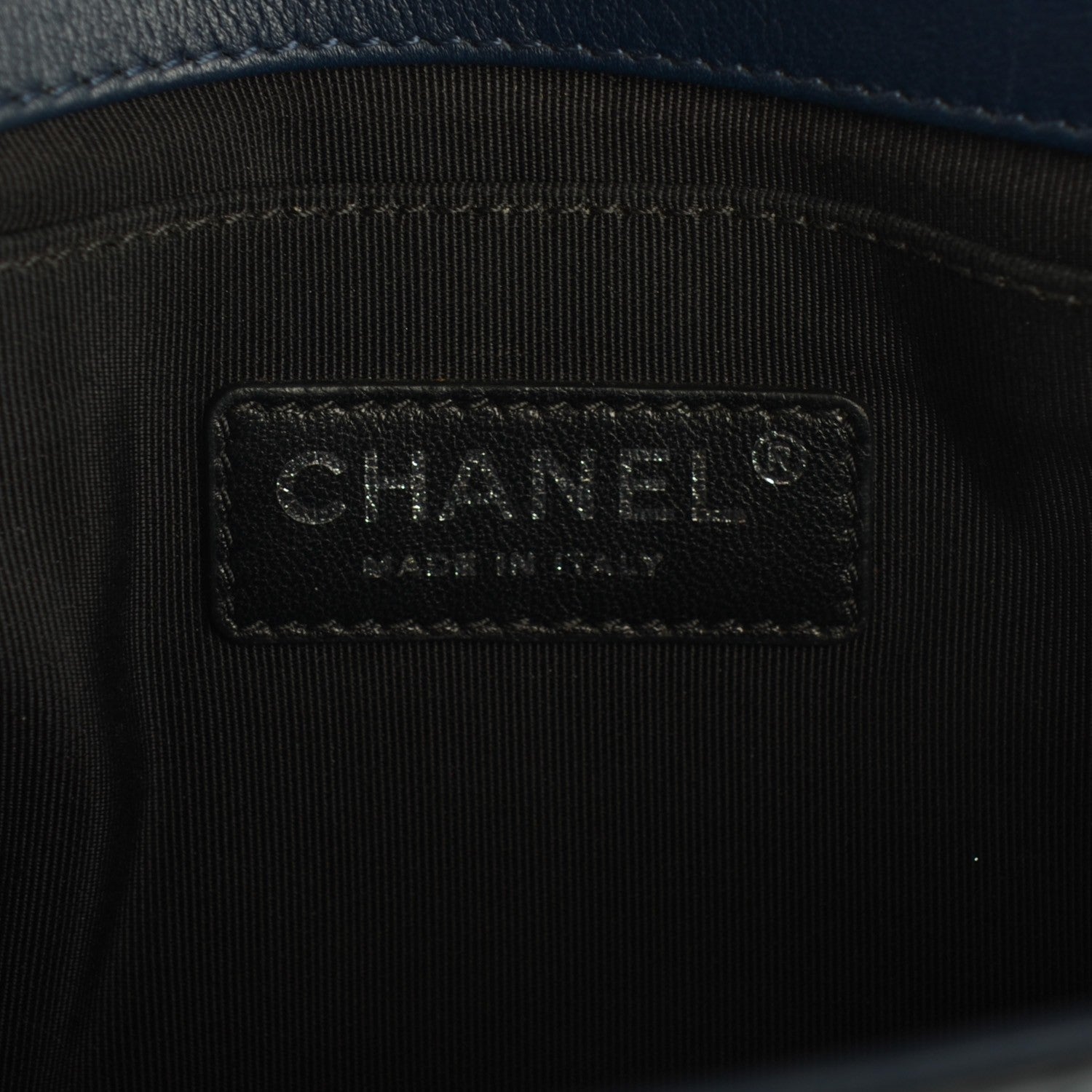 Chanel Patent Quilted Medium Boy Flap Plexiglass Navy 8 of 9