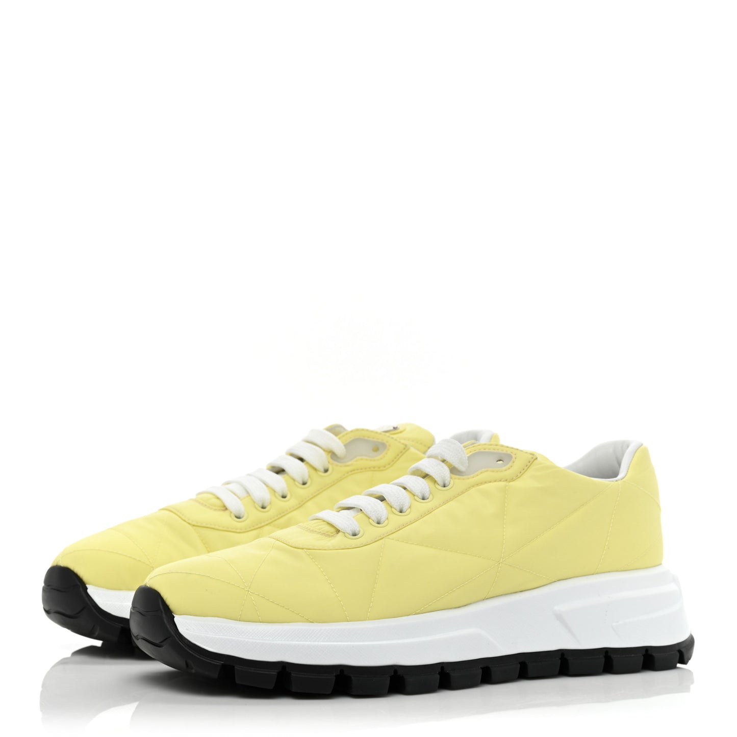 Re-Nylon Piuma Metal Triangle Logo Quilted 45mm Sneakers 41 Narciso