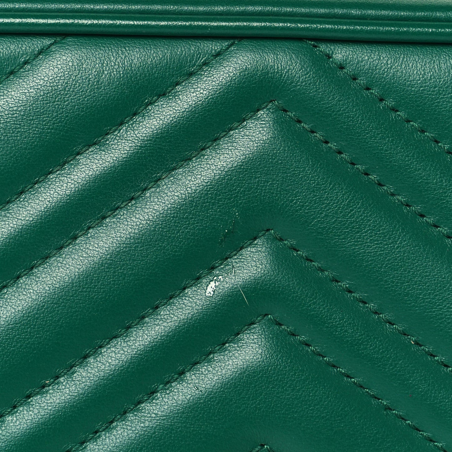 Calfskin Matelasse Sylvie Web Small GG Marmont Top Handle Shoulder Bag Emerald