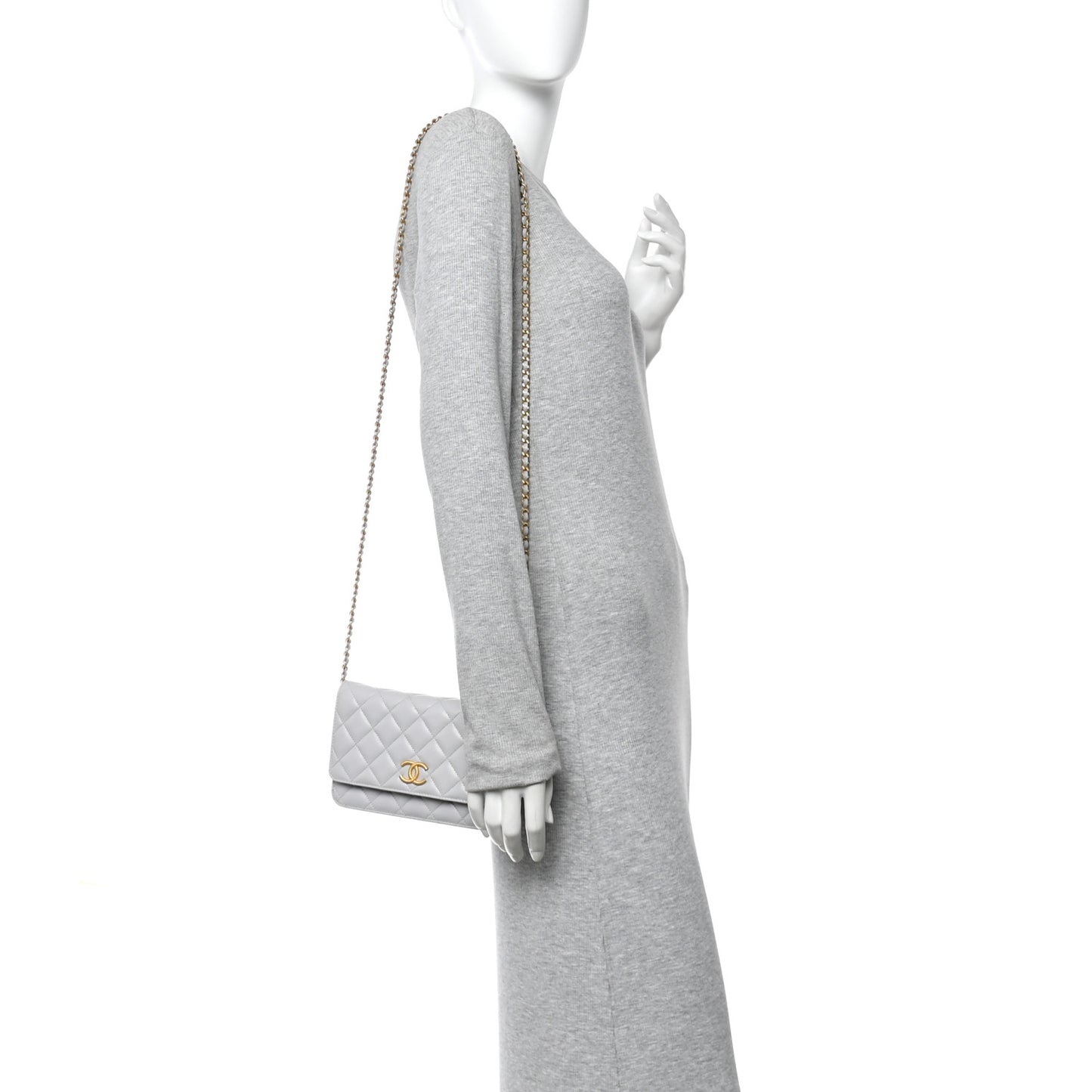 Caviar Quilted Textured CC Wallet on Chain WOC Grey