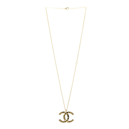 Chanel Metal CC Paris Button Necklace Gold 3 of 5