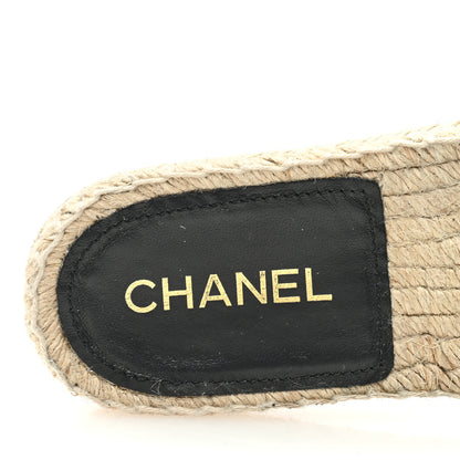 Chanel Wool Laminated Lambskin CC Slide Sandals 40 Black Gold 7 of 8