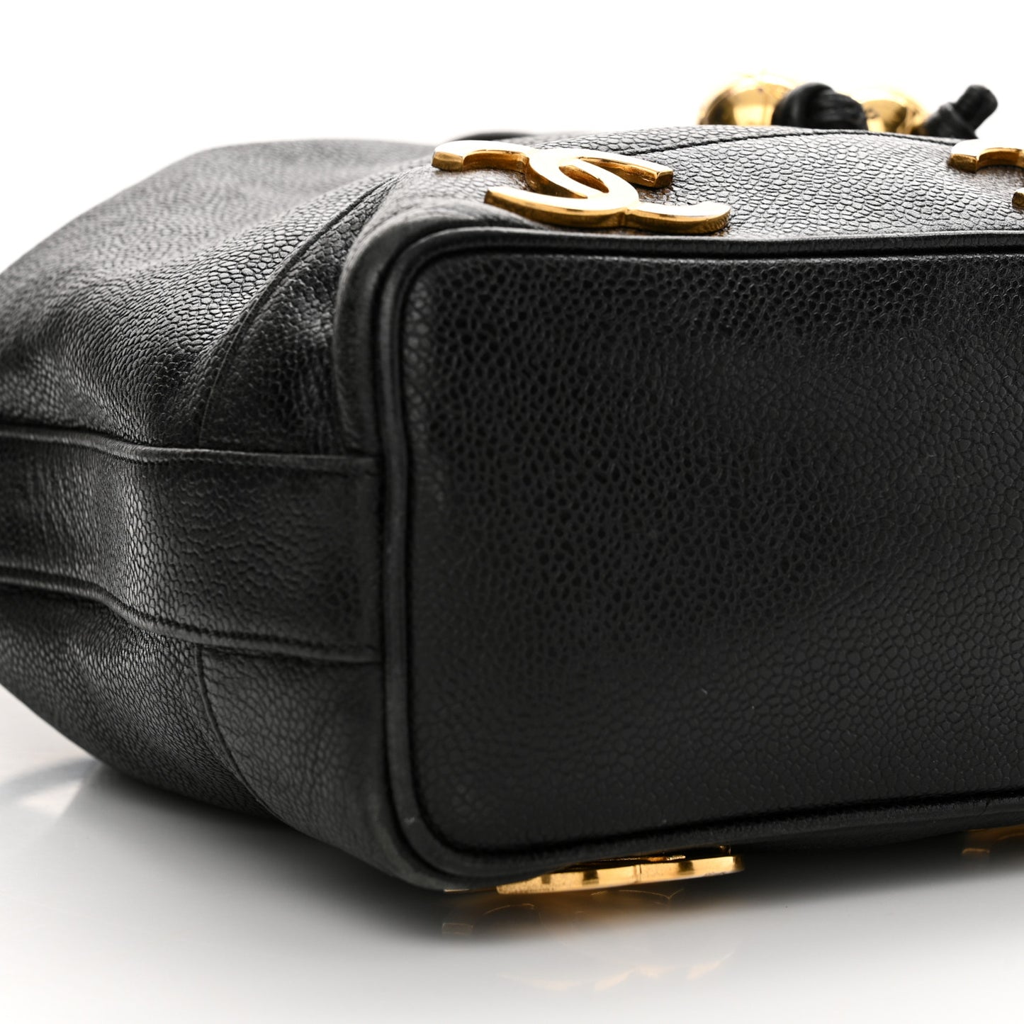 Caviar CC Drawstring Shoulder Bag Black
