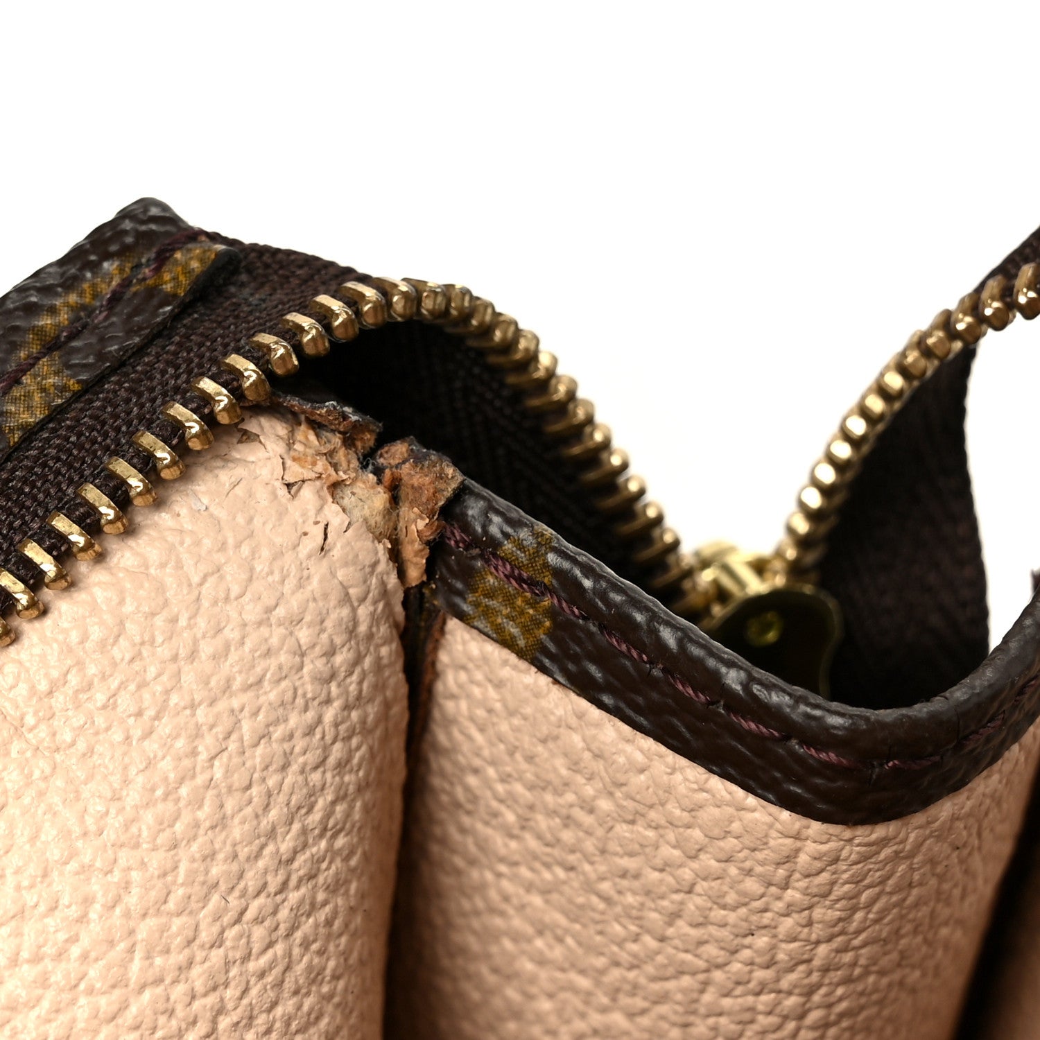 Louis Vuitton Monogram Toiletry Pouch 26 11 of 11
