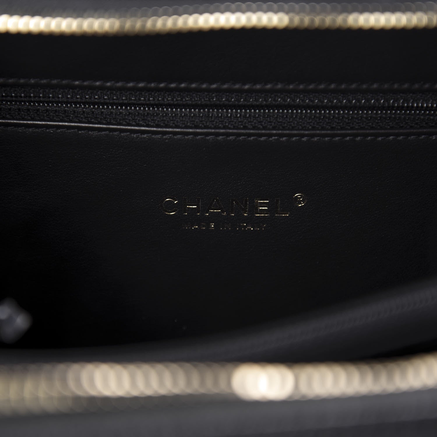 Chanel Caviar Quilted Medium CC Filigree Vanity Case Black 6 of 11