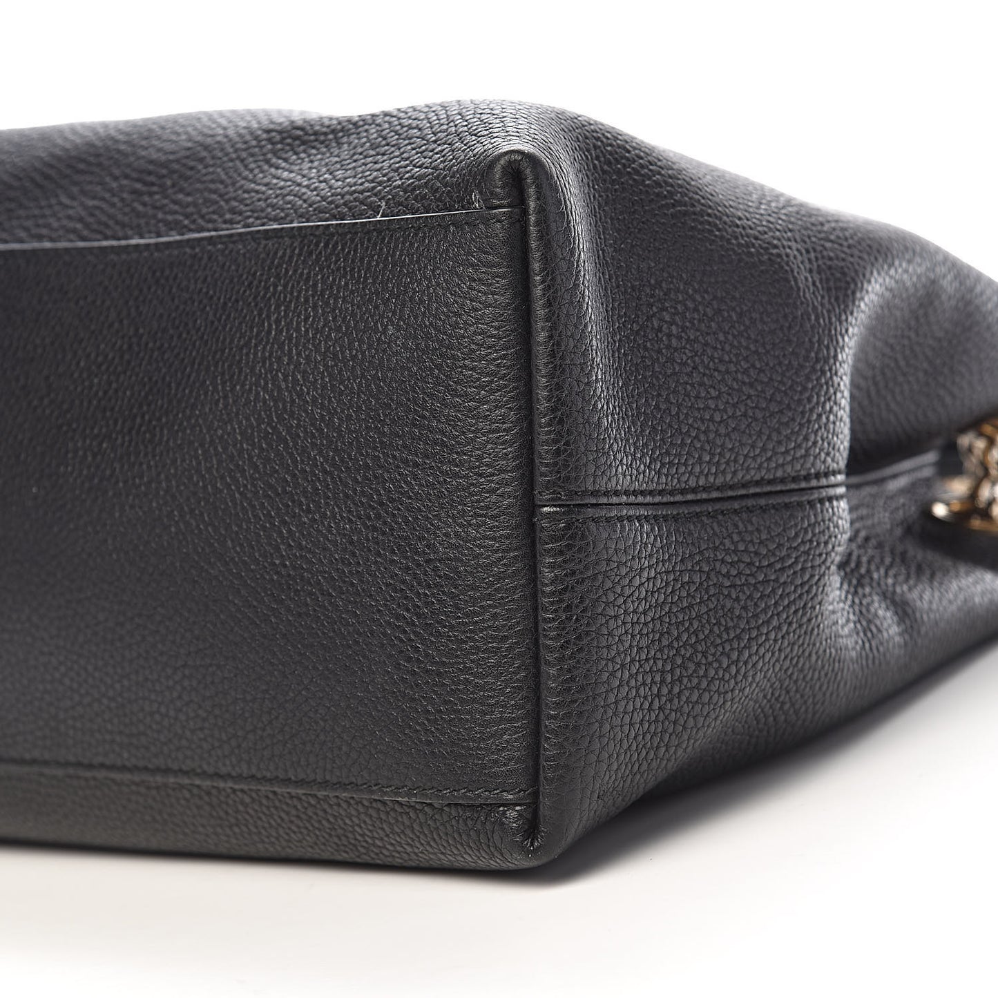 Pebbled Calfskin Medium Soho Chain Shoulder Bag Black
