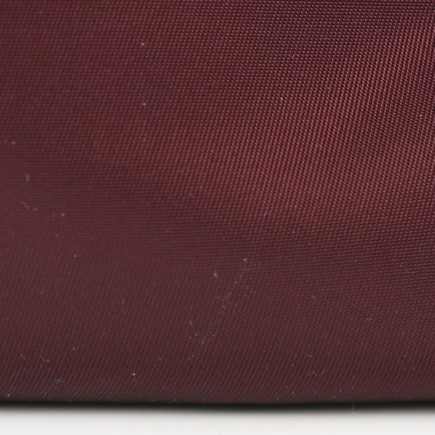 Tessuto Nylon Saffiano Wristlet Granato