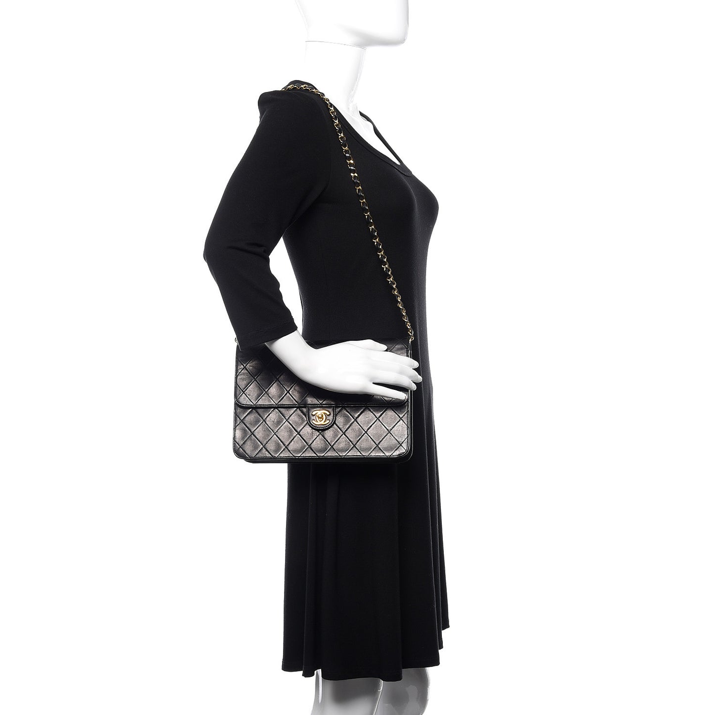 Lambskin Quilted Medium Single Flap Black