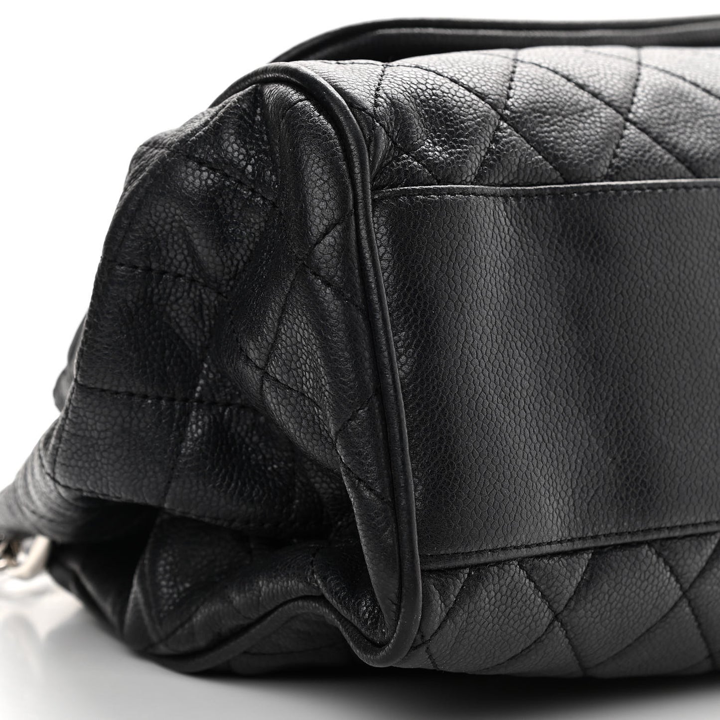 Caviar Quilted Timeless Accordion Flap Black