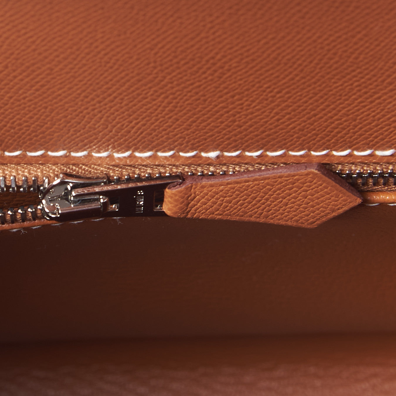 Hermes Madame Calfskin Kelly Sellier 25 Gold 15 of 32