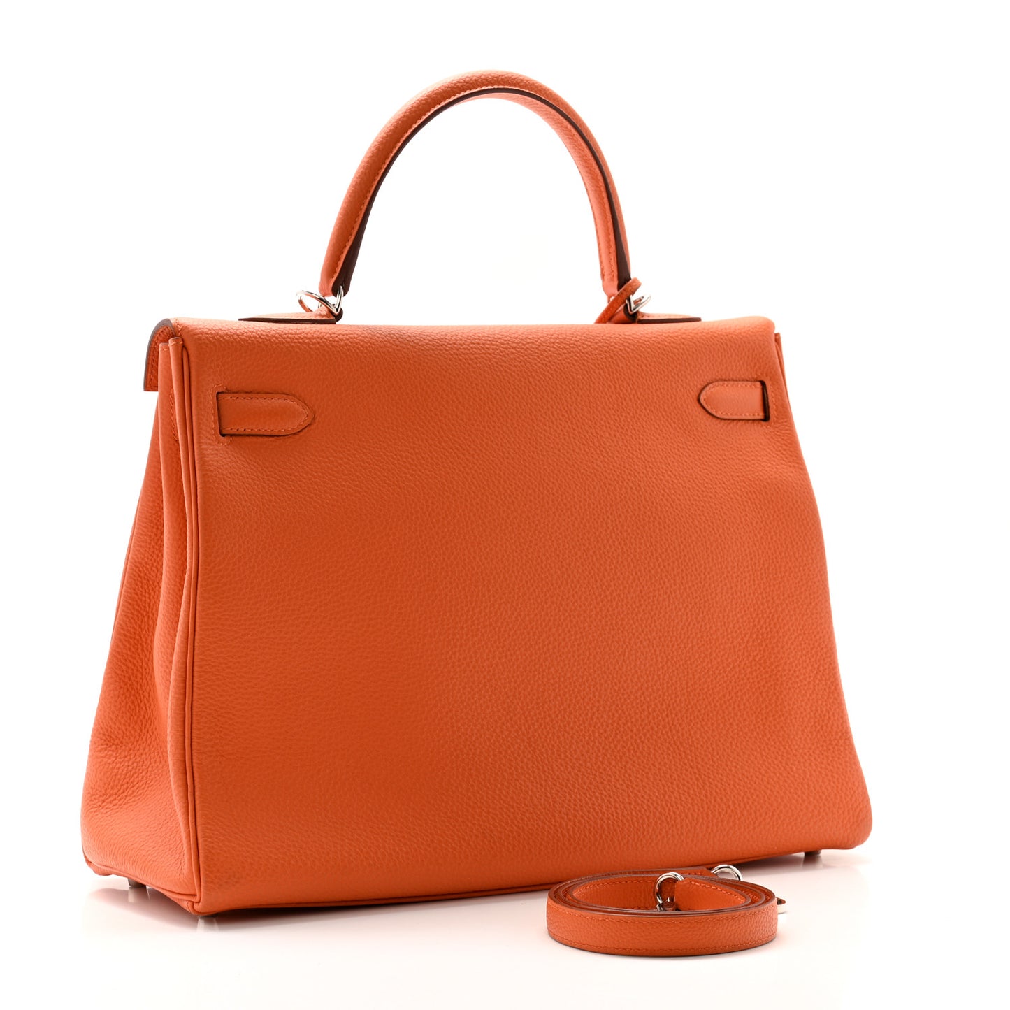 Togo Kelly Retourne 35 Orange