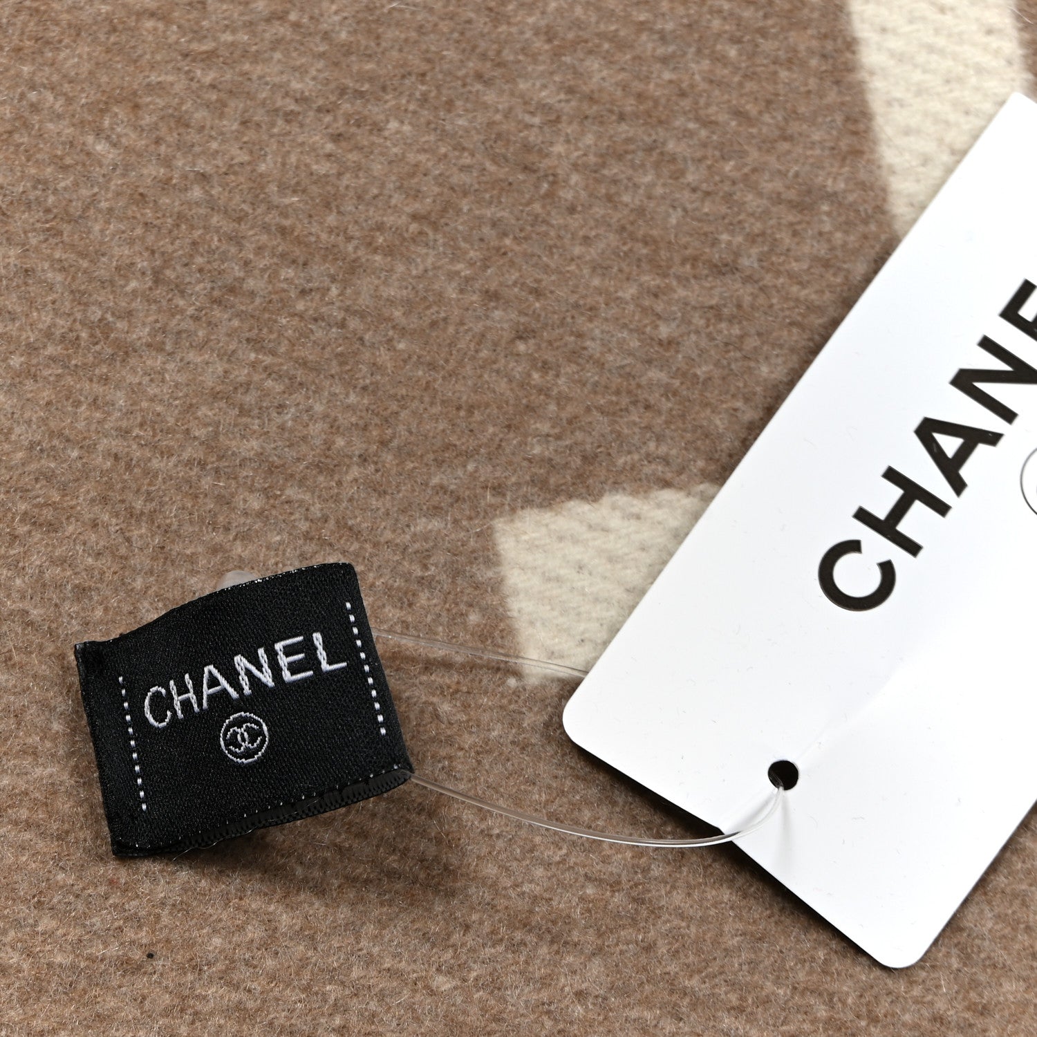 Chanel Cashmere CC Fringe Stole Beige White 4 of 5