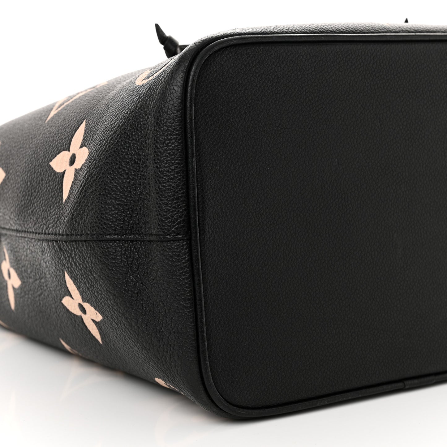 Empreinte Monogram Giant Neonoe MM Black Beige