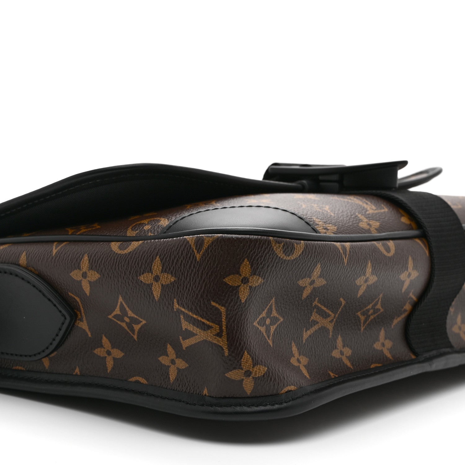 Louis Vuitton Monogram Macassar Archy Messenger MM 8 of 9