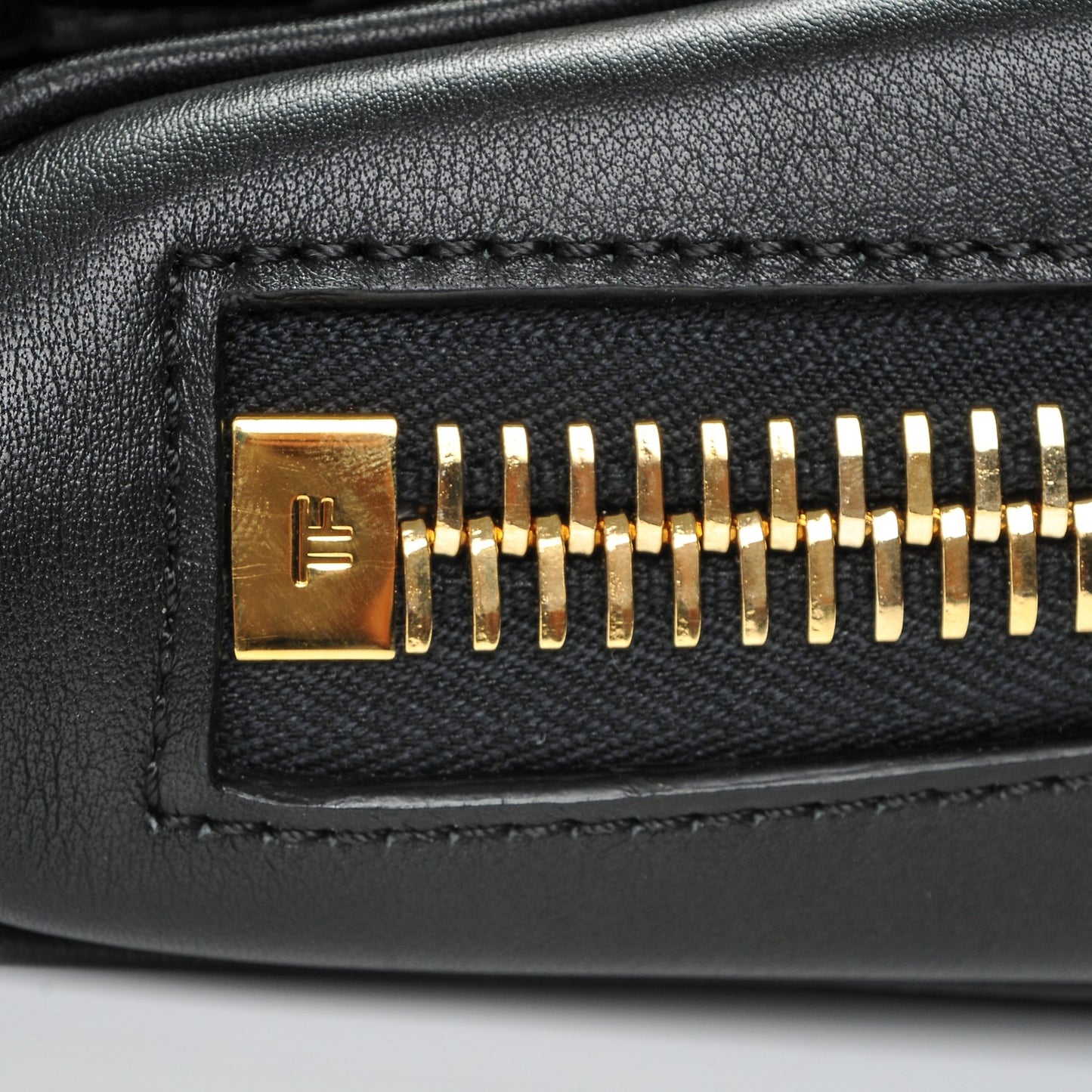 Calfskin Medium Jennifer Black