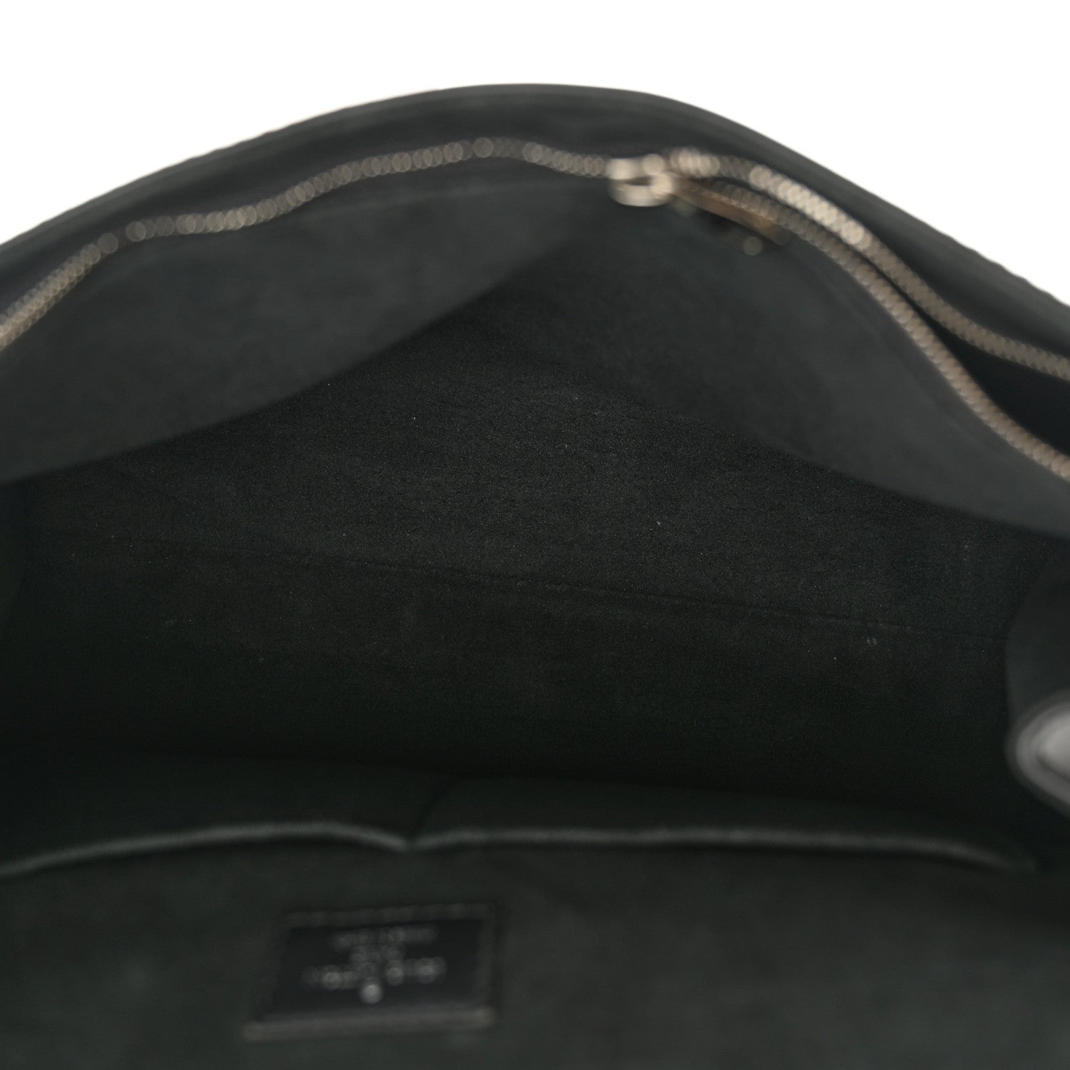 Louis Vuitton Epi Cluny MM Black 5 of 12