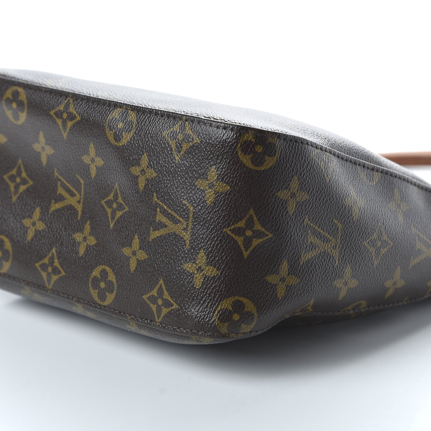 Monogram Looping MM