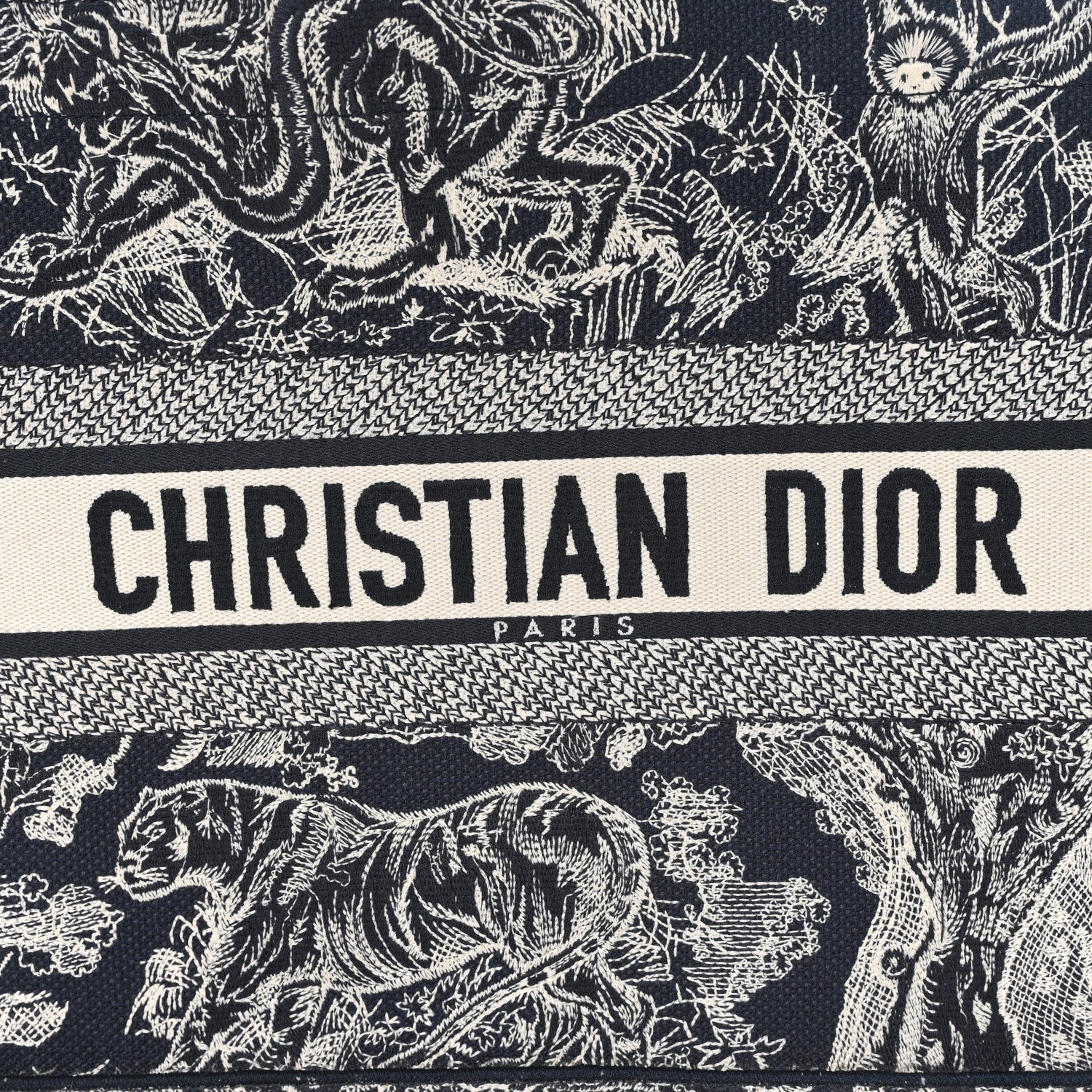 Christian Dior Canvas Embroidered Medium Dioriviera Toile De Jouy Reverse Book Tote Blue 8 of 10
