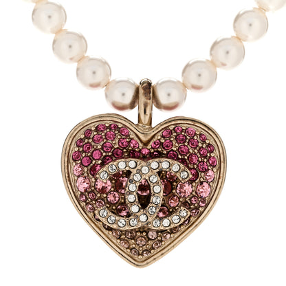 Chanel Pearl Crystal Resin CC Heart Short Necklace Pink Gold White 4 of 7