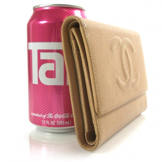 Caviar CC Flap Wallet Beige