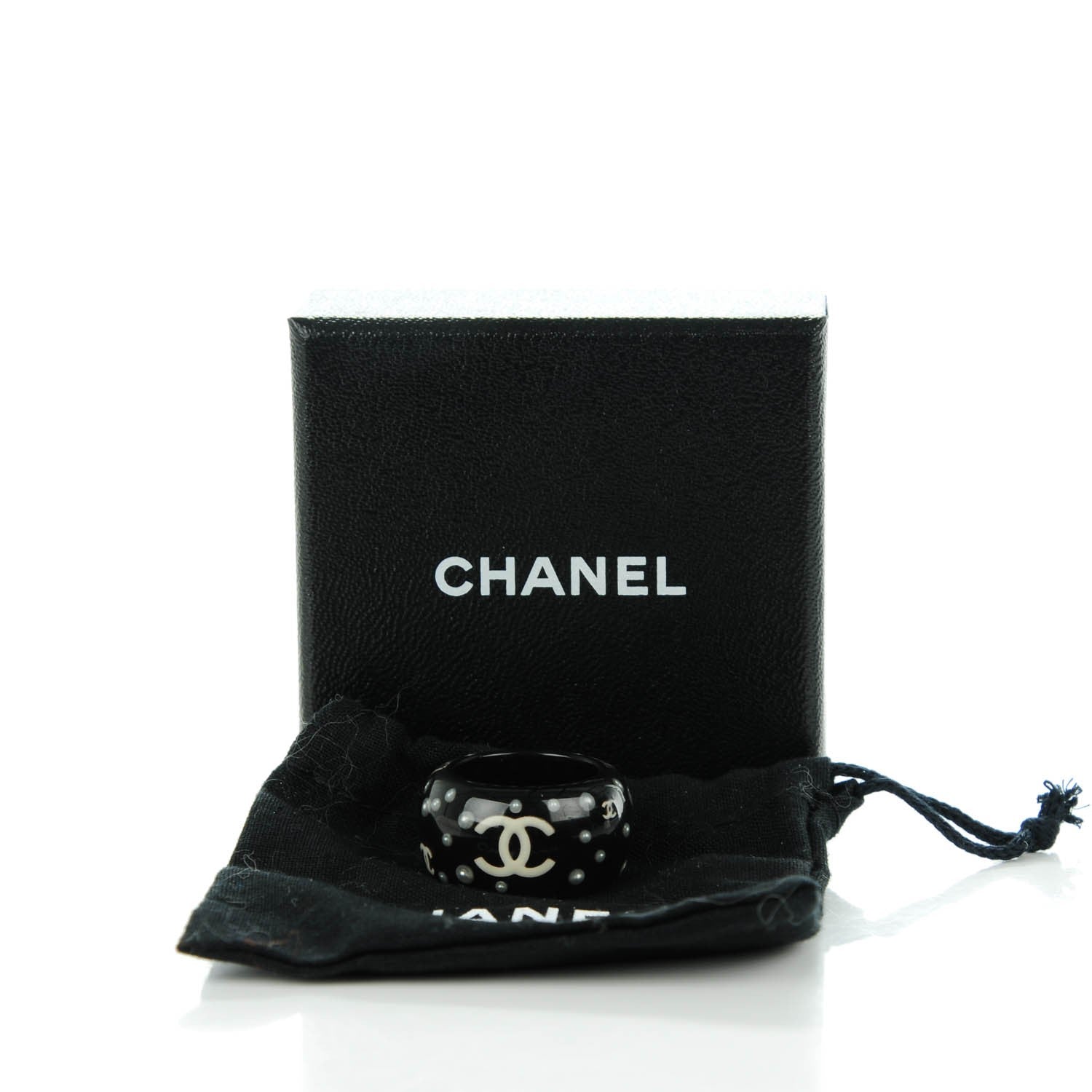 Chanel Resin Pearl CC Ring Black 7 4 of 5