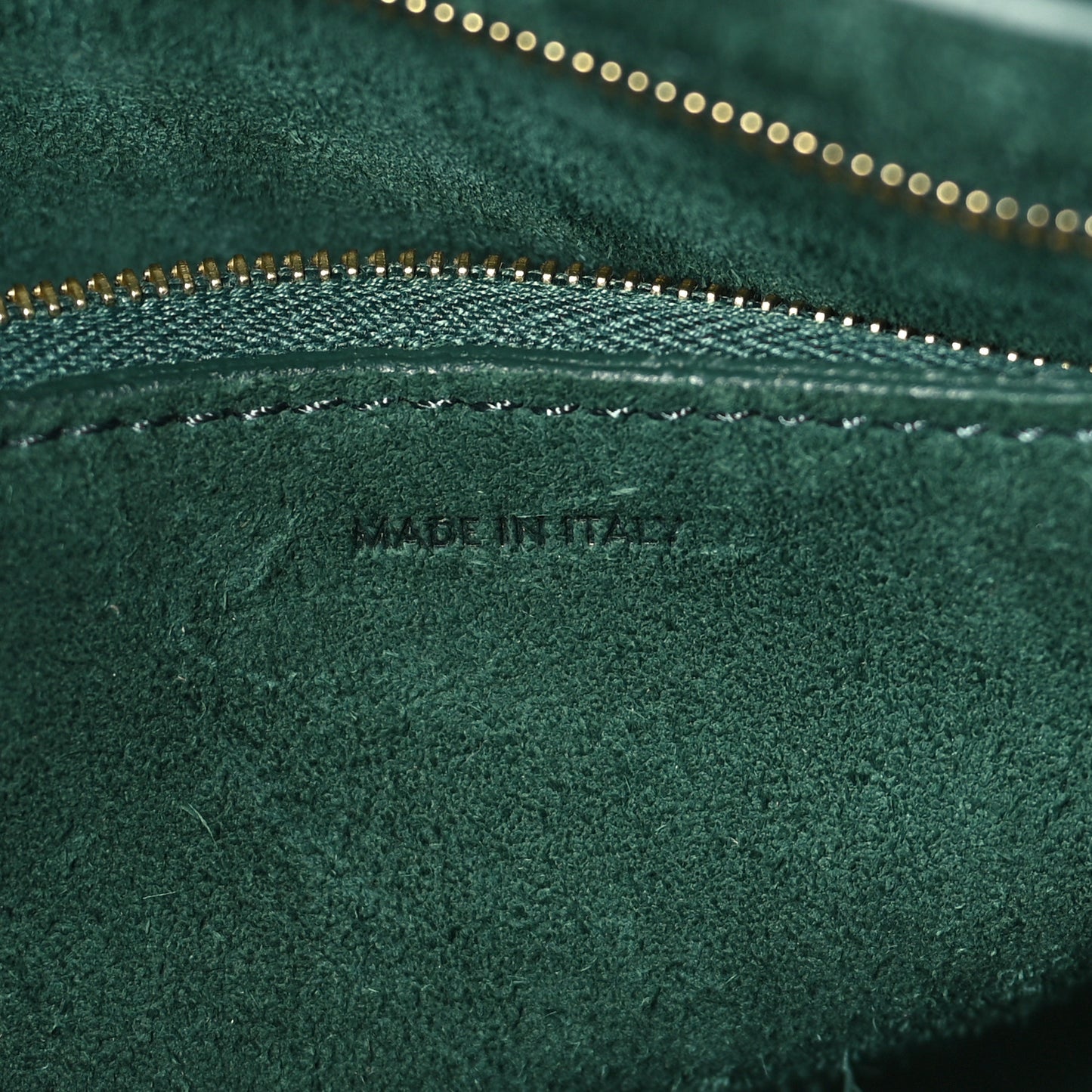 Soft Grained Calfskin Sangle Bucket Bag Amazone