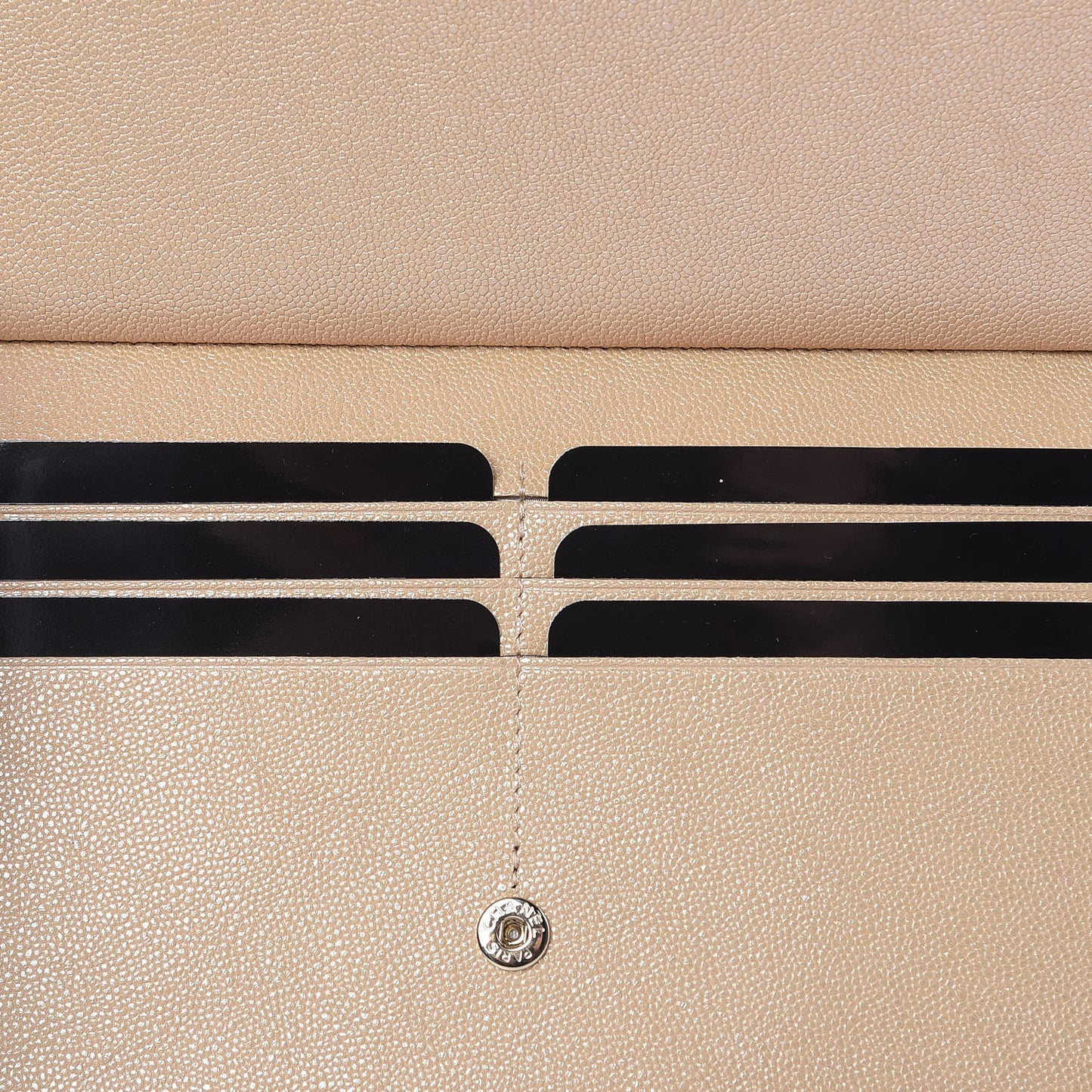 Iridescent Caviar Quilted Classic Pouch With Handle Beige