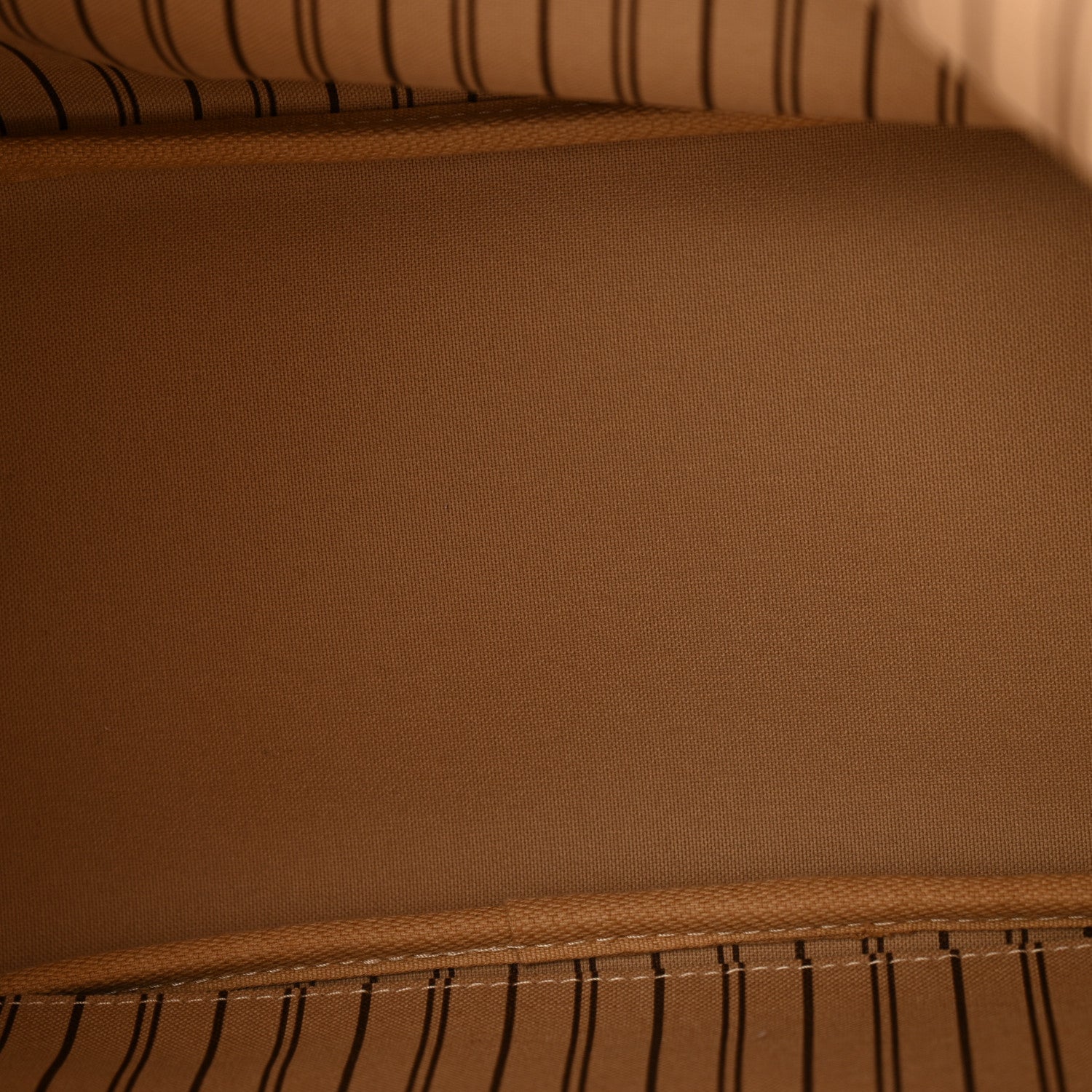Louis Vuitton Monogram Neo Neverfull MM 5 of 9