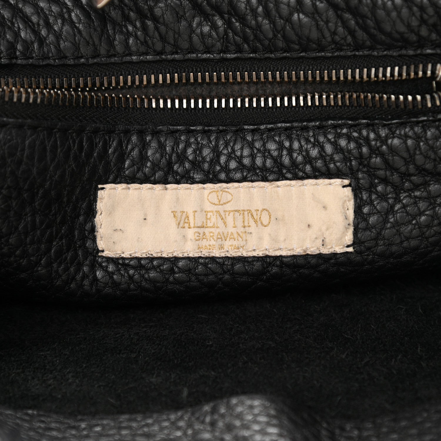 Valentino Garavani Pebbled Calfskin Tribal Small Guitar Strap Rockstud Rolling Flip-Lock Messenger Bag Black 6 of 18