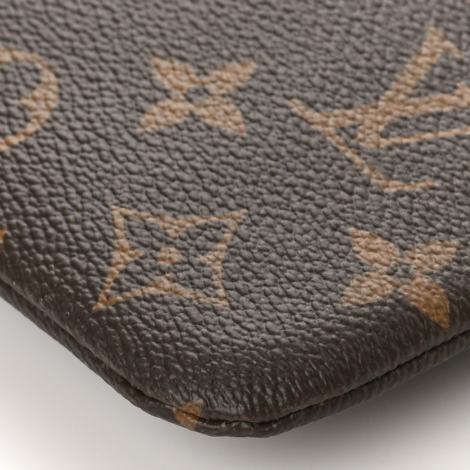 Louis Vuitton Monogram Daily Pouch Rose Poudre 8 of 8