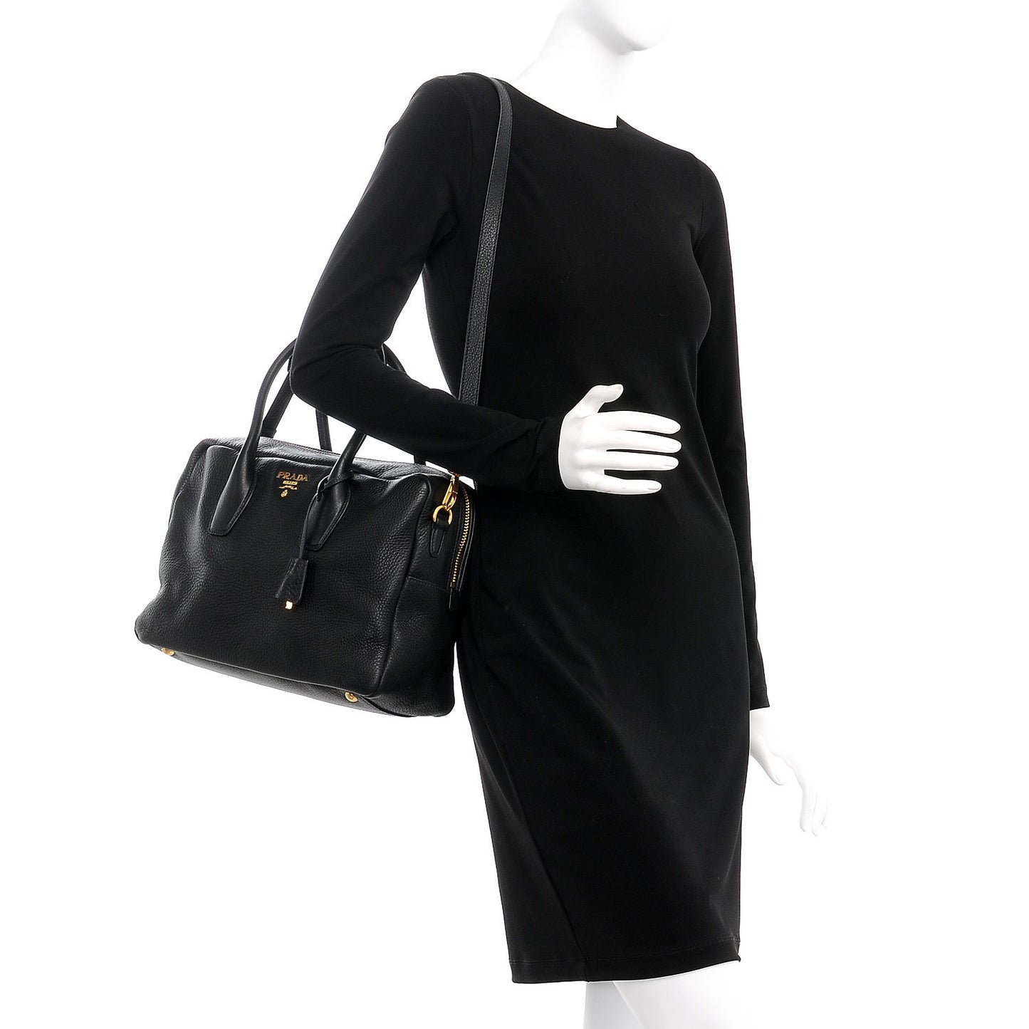 Vitello Daino Shoulder Bag Nero Black