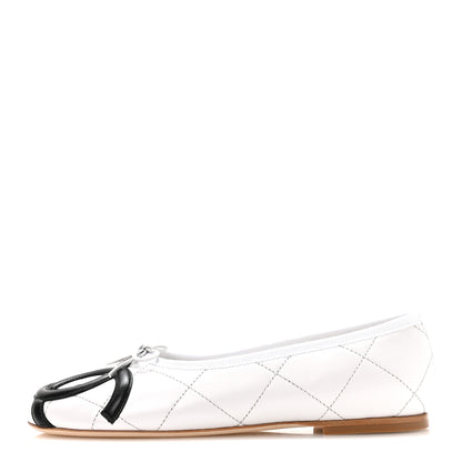 Chanel Lambskin Quilted CC Cambon Ballet Flats 39 White Black 1 of 9