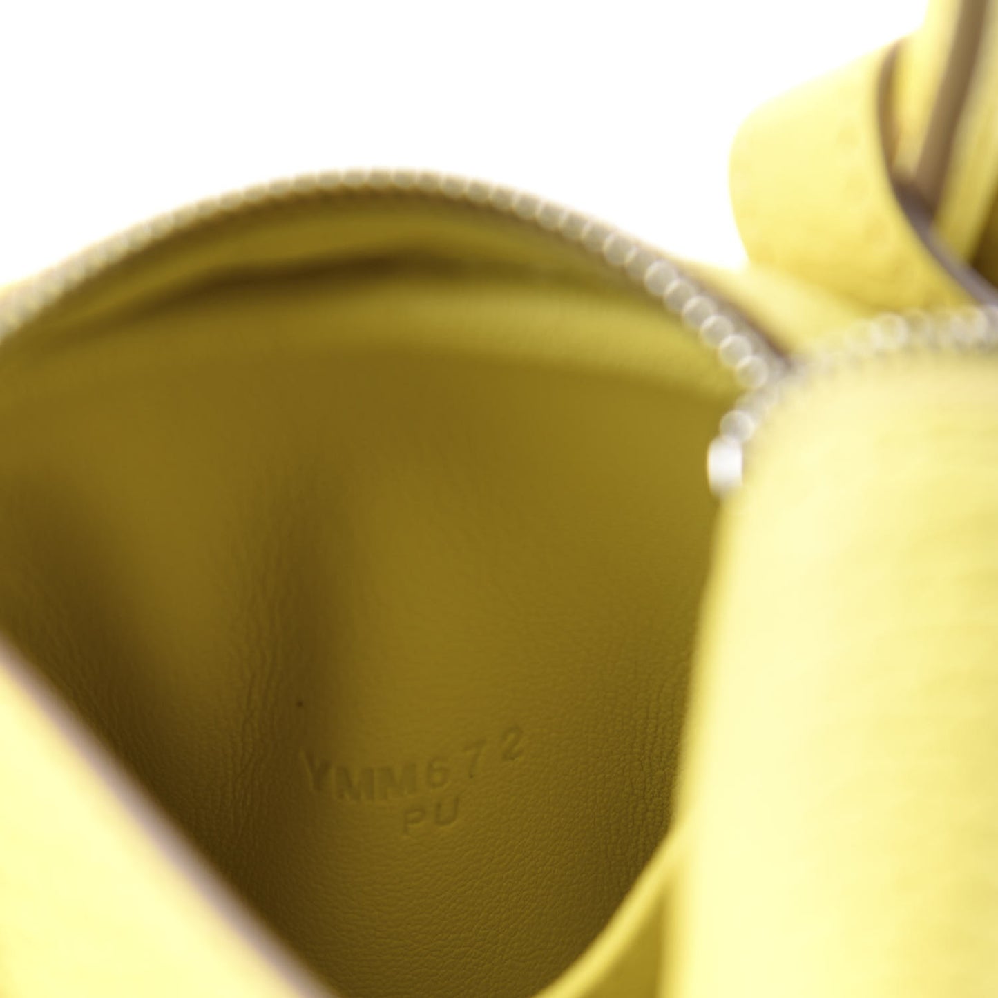 Taurillon Clemence Mini Lindy 20 Lime