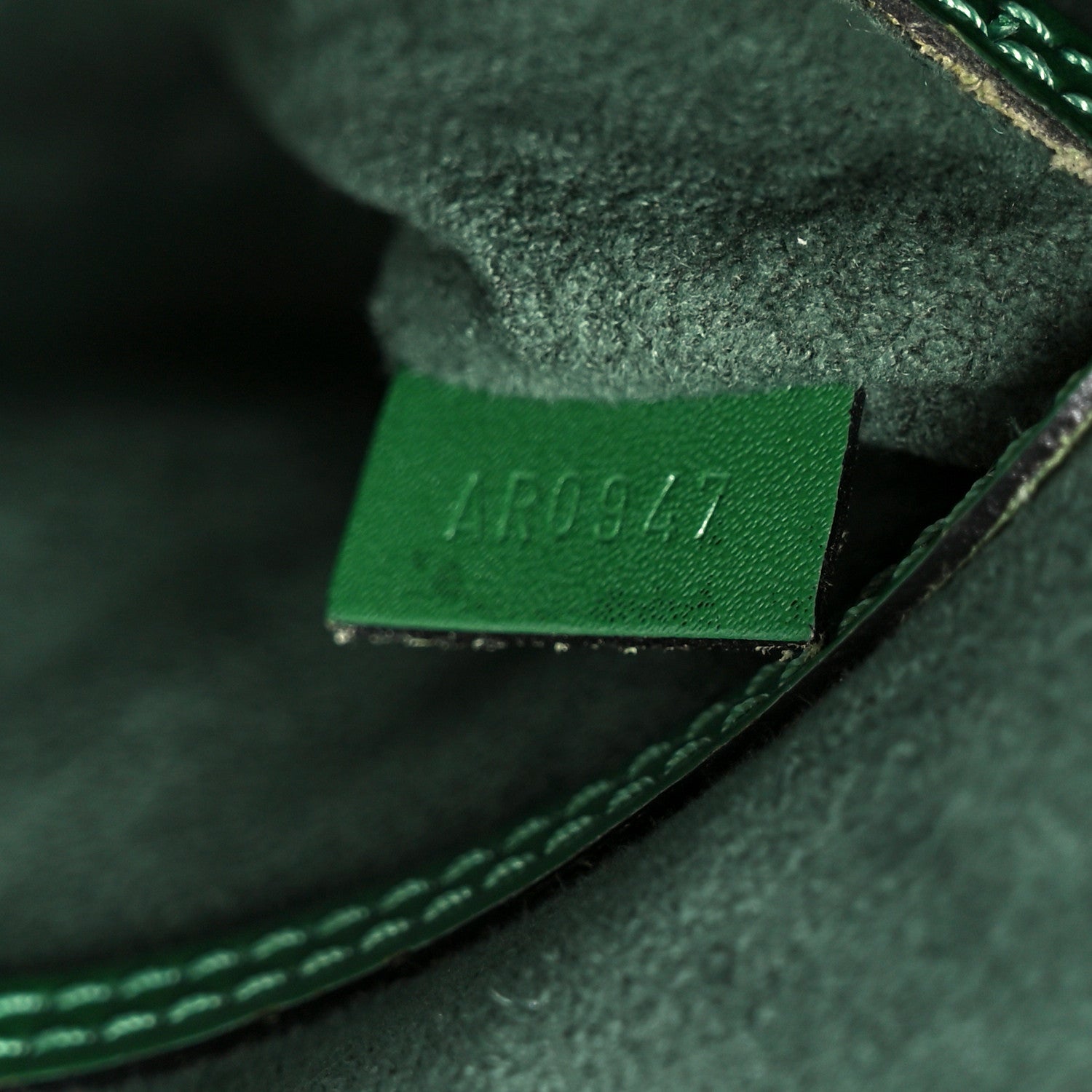 Louis Vuitton Epi Alma PM Borneo 6 of 10