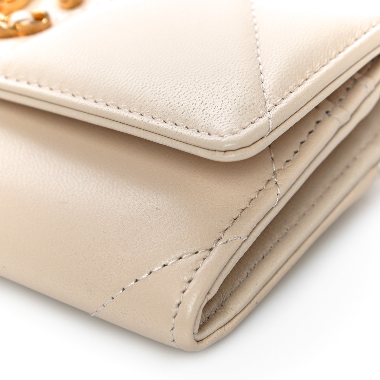 Chanel Shiny Goatskin Quilted Chanel 19 Flap Wallet Beige 10 of 11