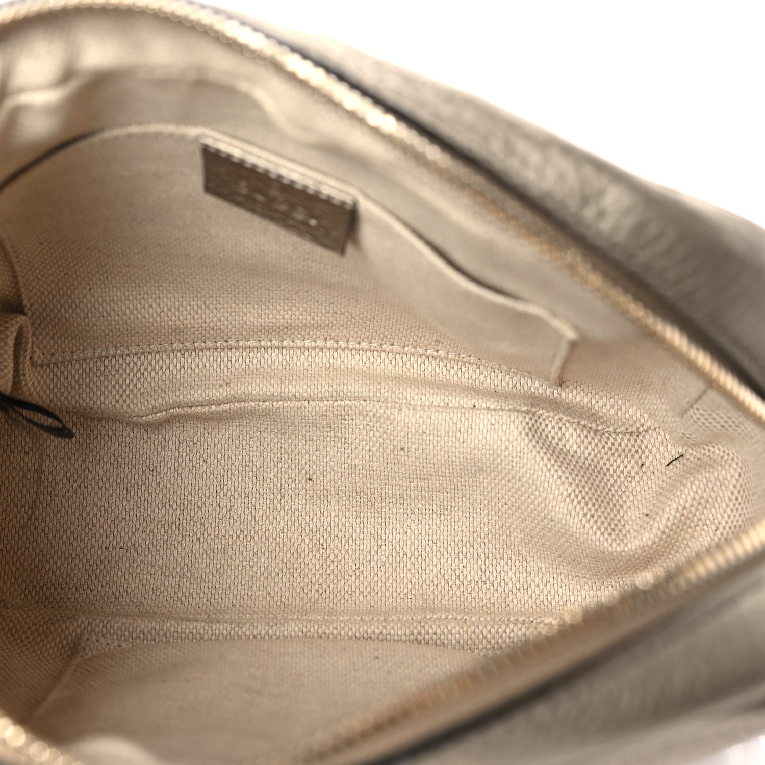 Gucci Metallic Pebbled Calfskin Small Soho Disco Bag Golden Beige 5 of 10
