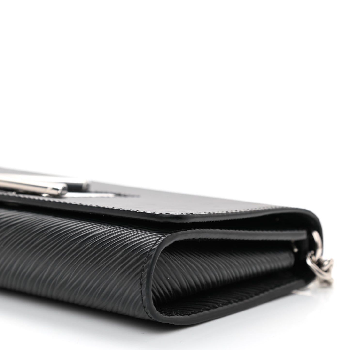 Epi Twist Chain Wallet Black
